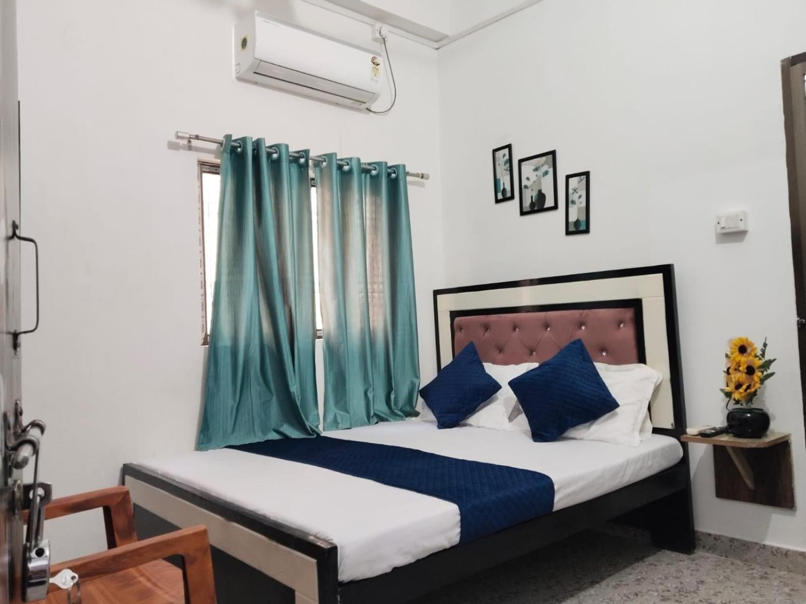 Shree K.B Guest House فاراناسي المظهر الخارجي الصورة